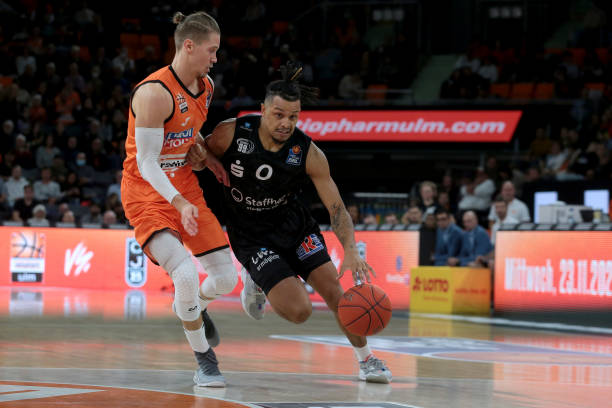 与顶级俱乐 与顶级俱乐